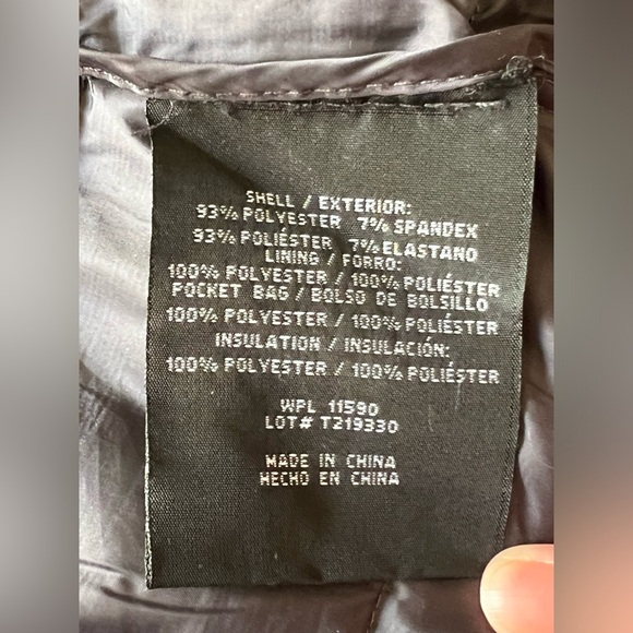 32 degree winter puffer jacket. Size large. - Picture 5 of 5